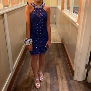 Cocktail / Homecoming Dress